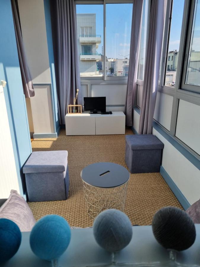 Studio Malouin - Sur La Digue De Malo Les Bains Avec Vue Sur Mer Exterior foto